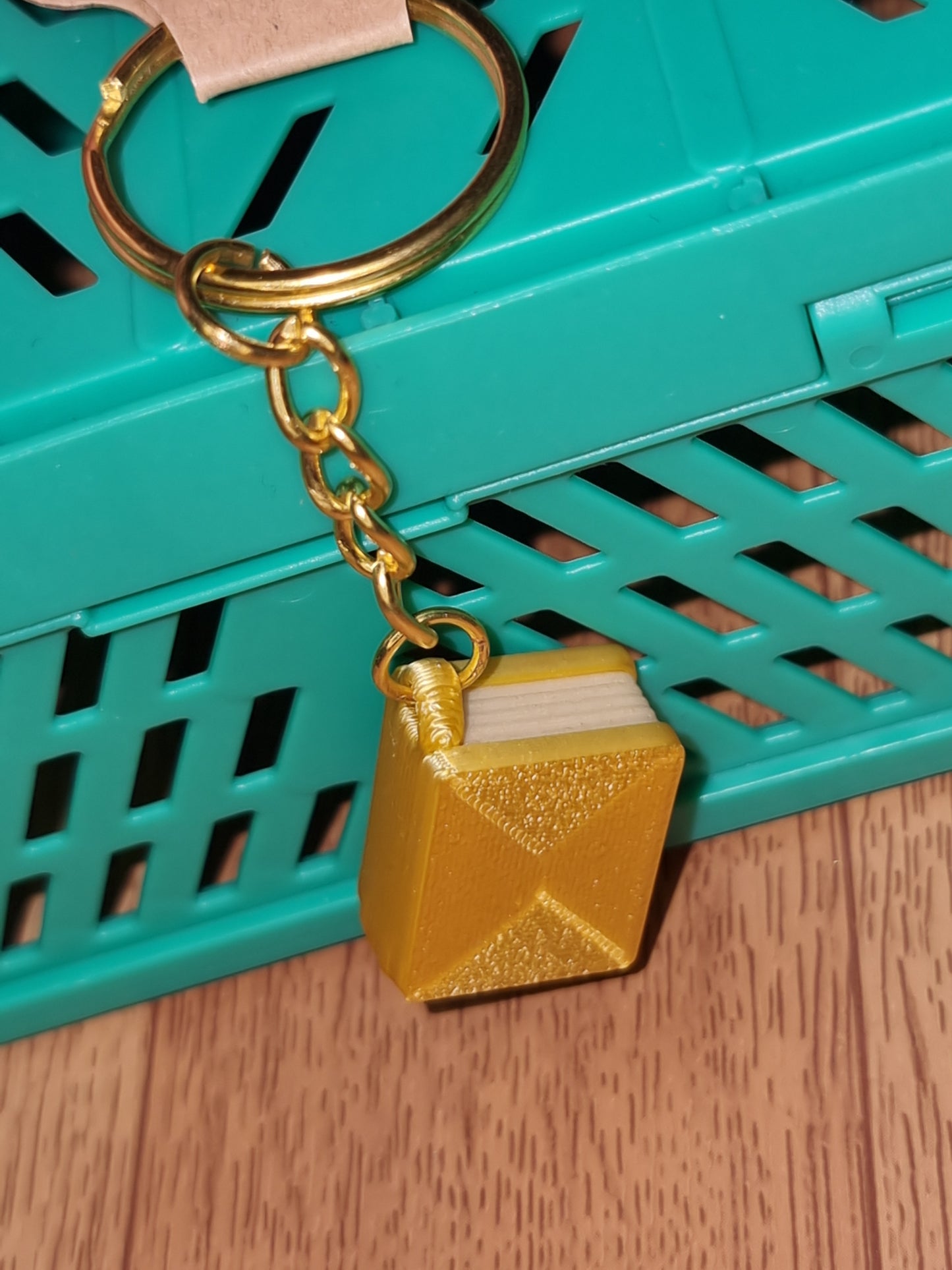 Book Keyrings image 2