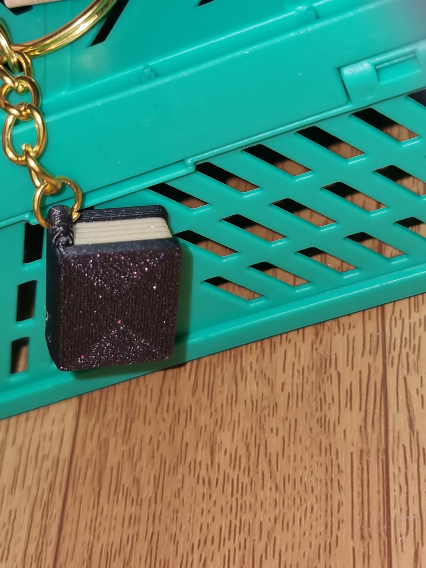 Book Keyrings image 4